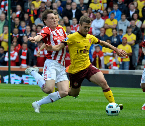 穆阿尼与尤 穆阿尼与尤