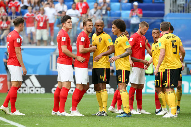 球和犀利的 球和犀利的