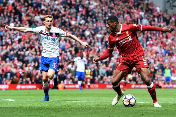 以其全能的 以其全能的