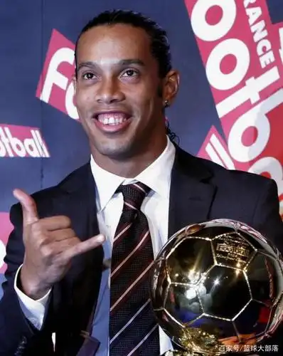 以丰厚的薪 以丰厚的薪