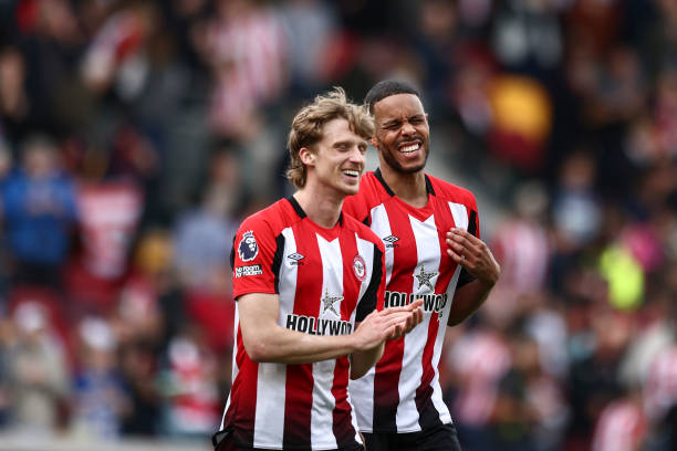 制造威胁 制造威胁